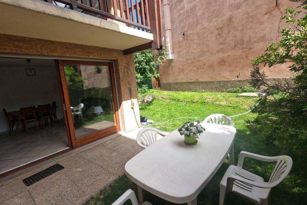 Briancon, Appartement Avec Jardin Et Terrasse. Экстерьер фото